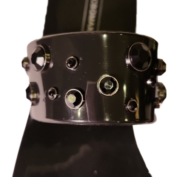 BCBGMaxAzria Faceted Bead Detail Jelly Sandals - Picture 4 of 10